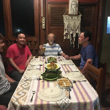 Smiley'S Homestay Berastagi Extérieur photo
