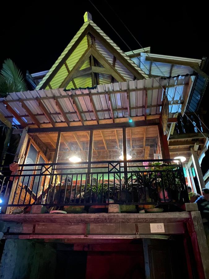 Smiley'S Homestay Berastagi Extérieur photo