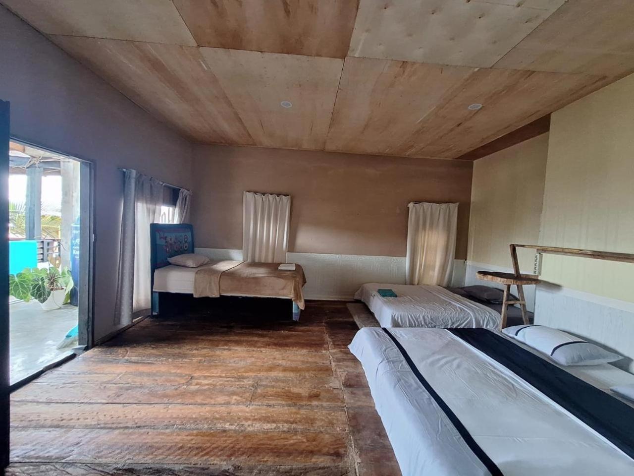 Smiley'S Homestay Berastagi Extérieur photo